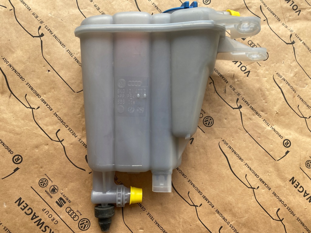 фото №9, Audi a5 8t a4 b8 q5 бак бачок расширительный жидкость крышка 8k0121403q