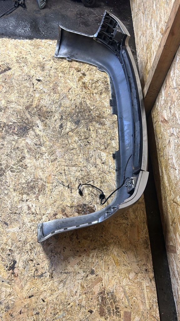 фото №7, Бампер задний датчики парковки pdc audi a4 b6 kombi лак ly7w