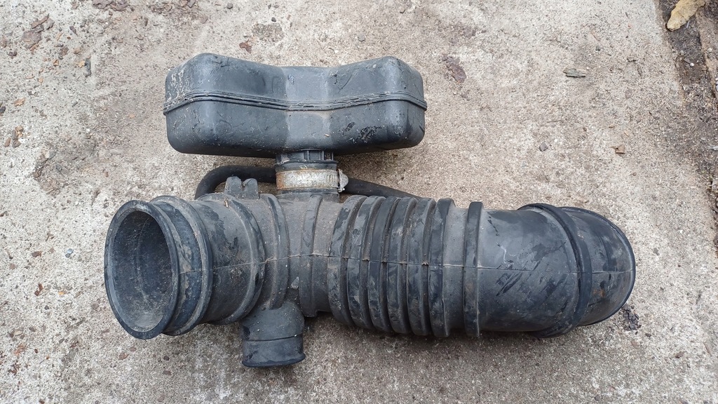 фото №1, Mitsubishi space star i 98-05 шланг повітря mr481007