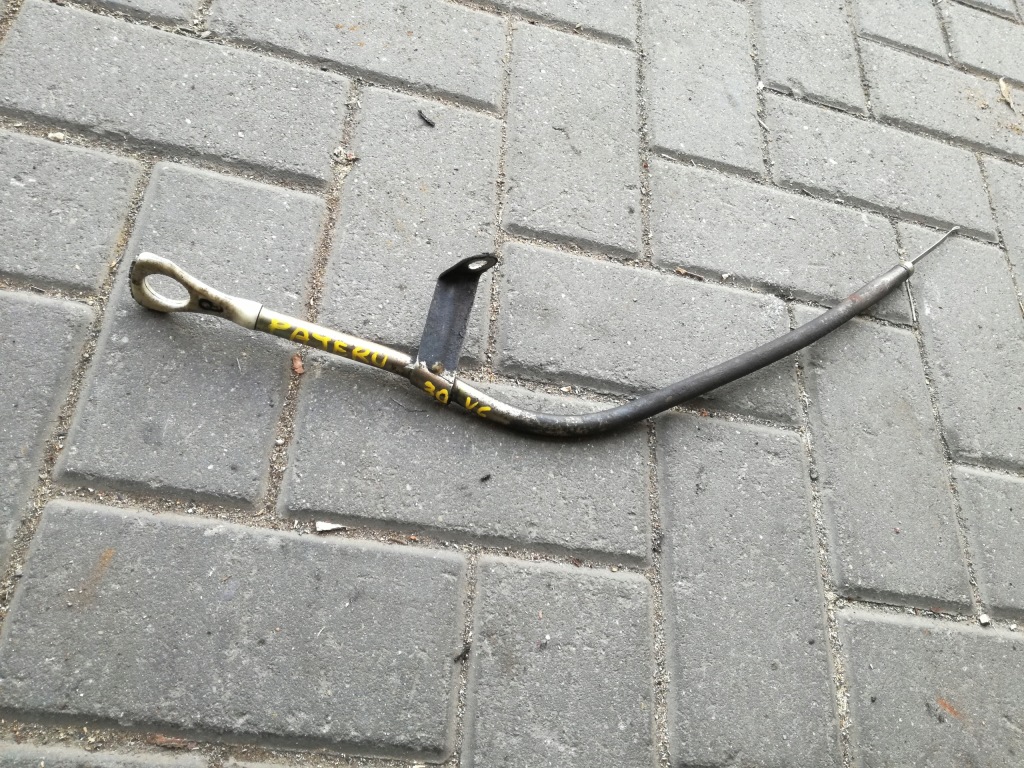 фото №1, Mitsubishi pajero ii 3.0 v6 24v 6g72 щуп щуп масла