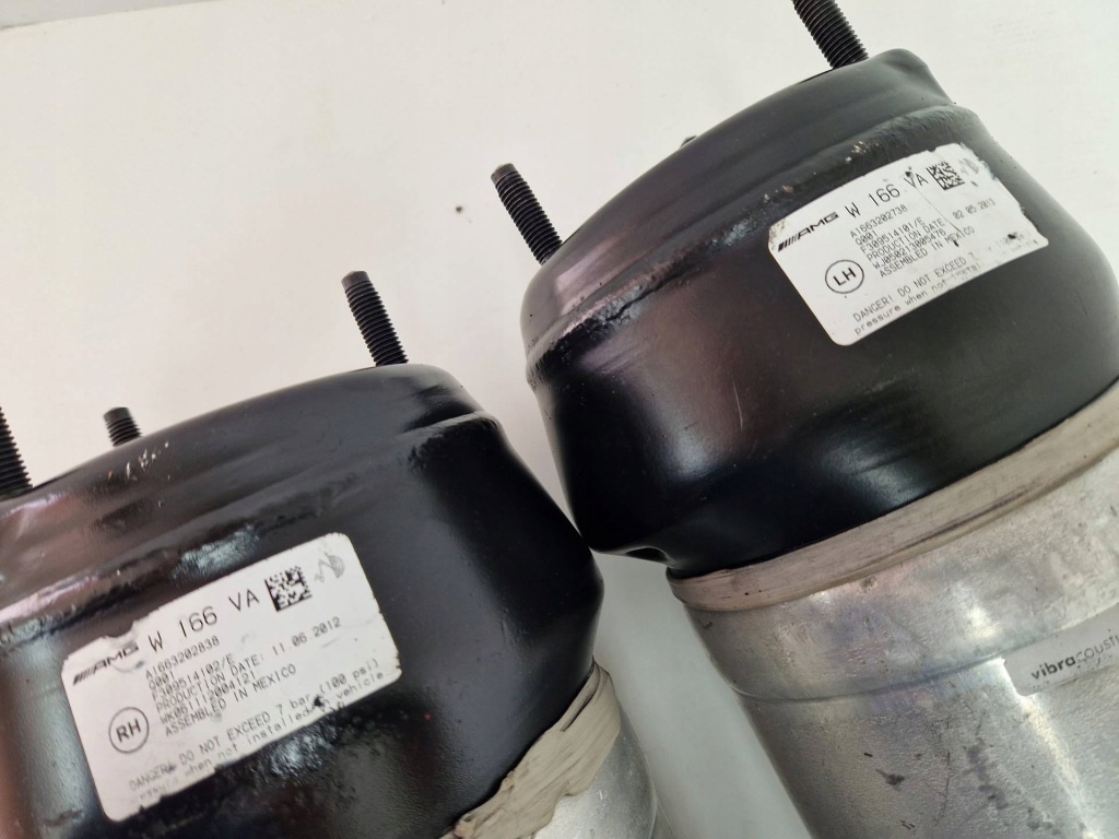 фото №2, Mercedes x166 6.3amg амортизатор a1663201368 a1663201468