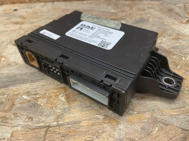 фото №1, Модуль блок управления дверь daf xf106 2340638