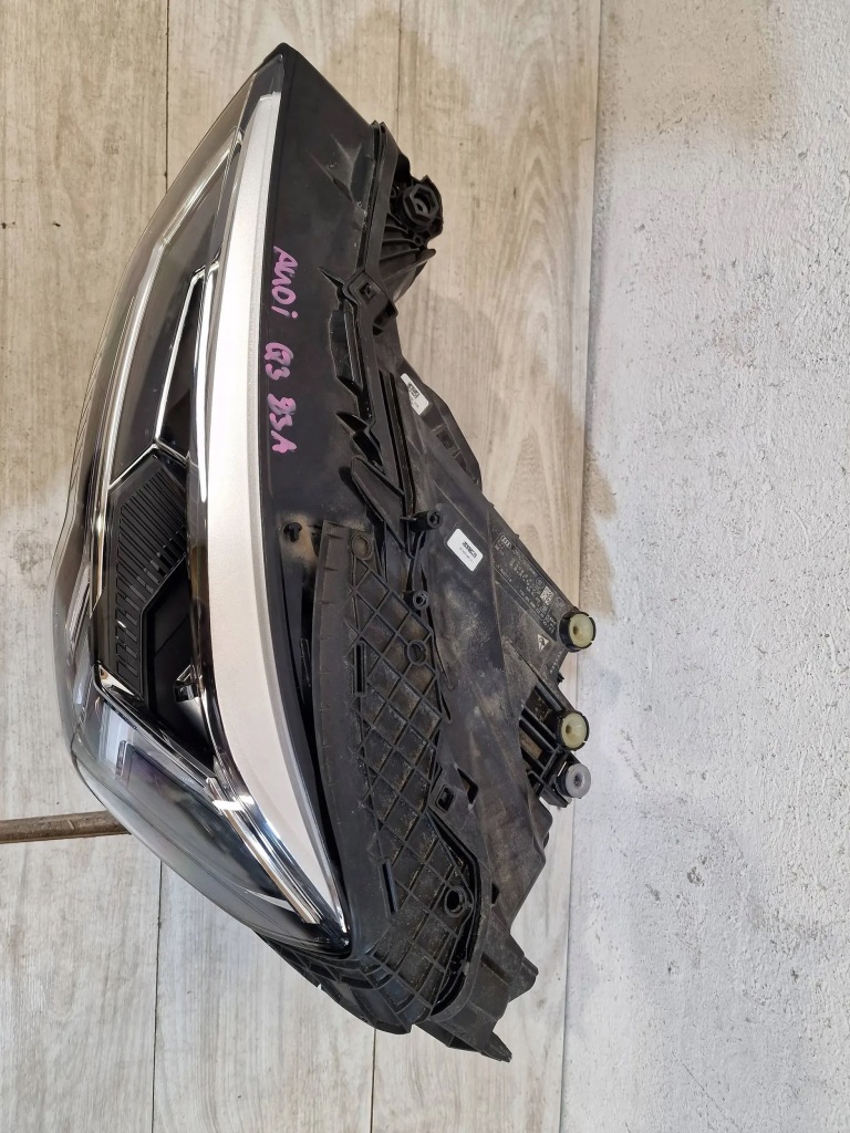 Audi q3 2 83a фара ліва full led 83a941033 Оригінал