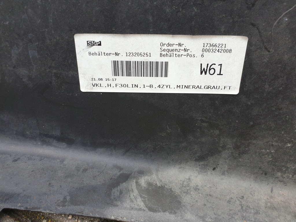 Бампер задний bmw f30 pdc b39 mineralgrau металлик Киев