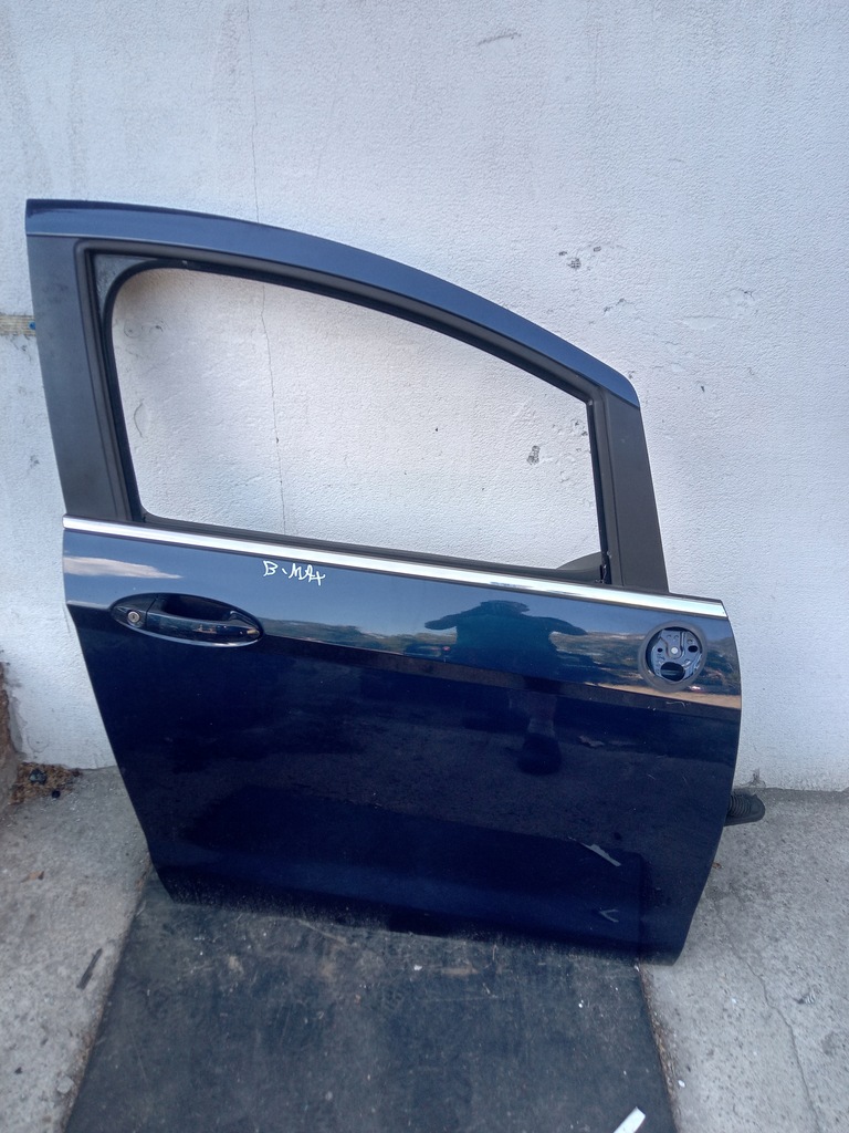 фото №1, Ford b-max дверь правое передние правый перед