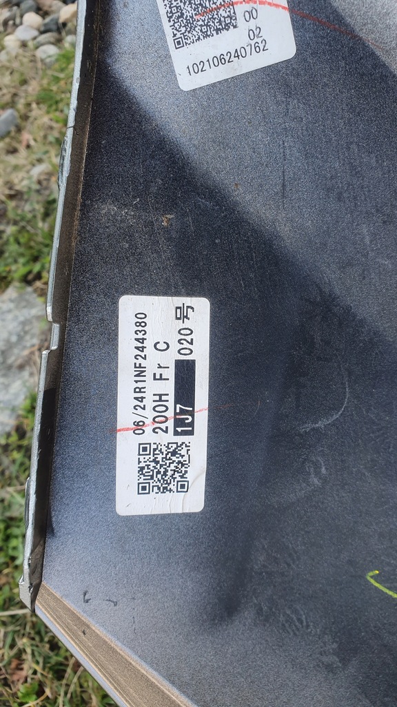 фото №6, Lexus ux бампер правый лак 1j7