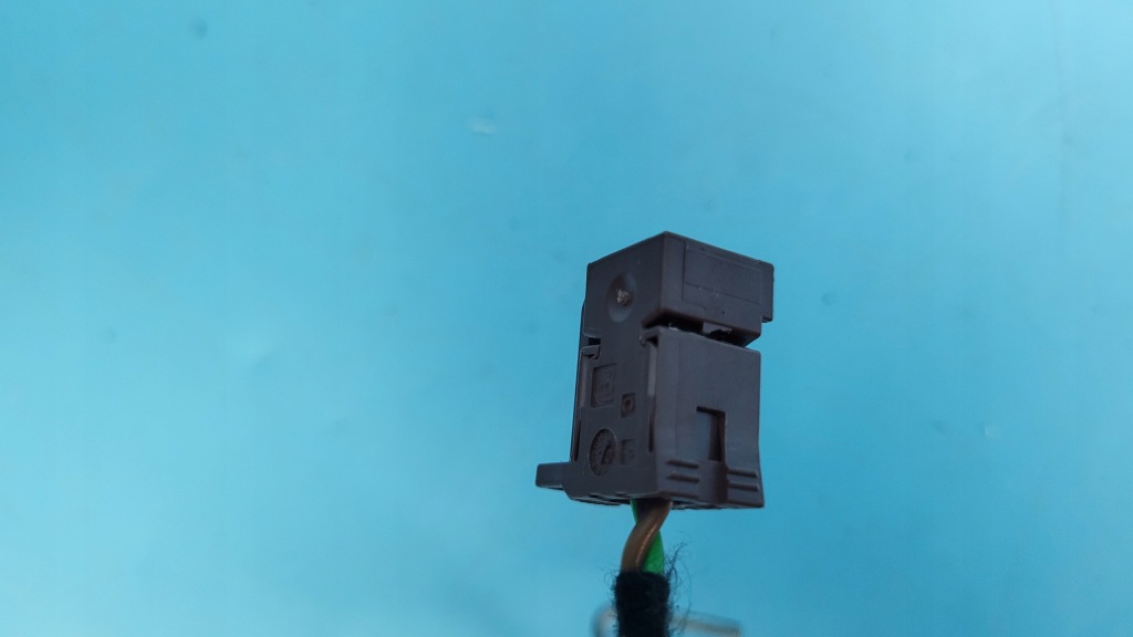 фото №11, Bmw 2' f44 218d gran coupe обшивка оббивка спинка сидіння правого