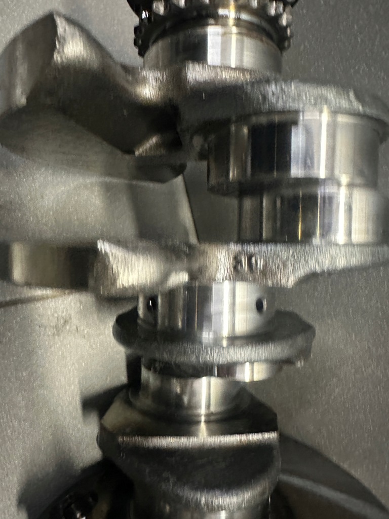 Купить Wał коленчатый номинал вкладыши vw touareg 3.0 tdi cnr 059101bh