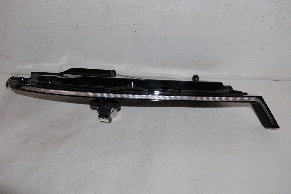 Vw tiguan ii 2 молдинг led нижняя лампа правая na запчасти 2016-2020 europa с Разборки