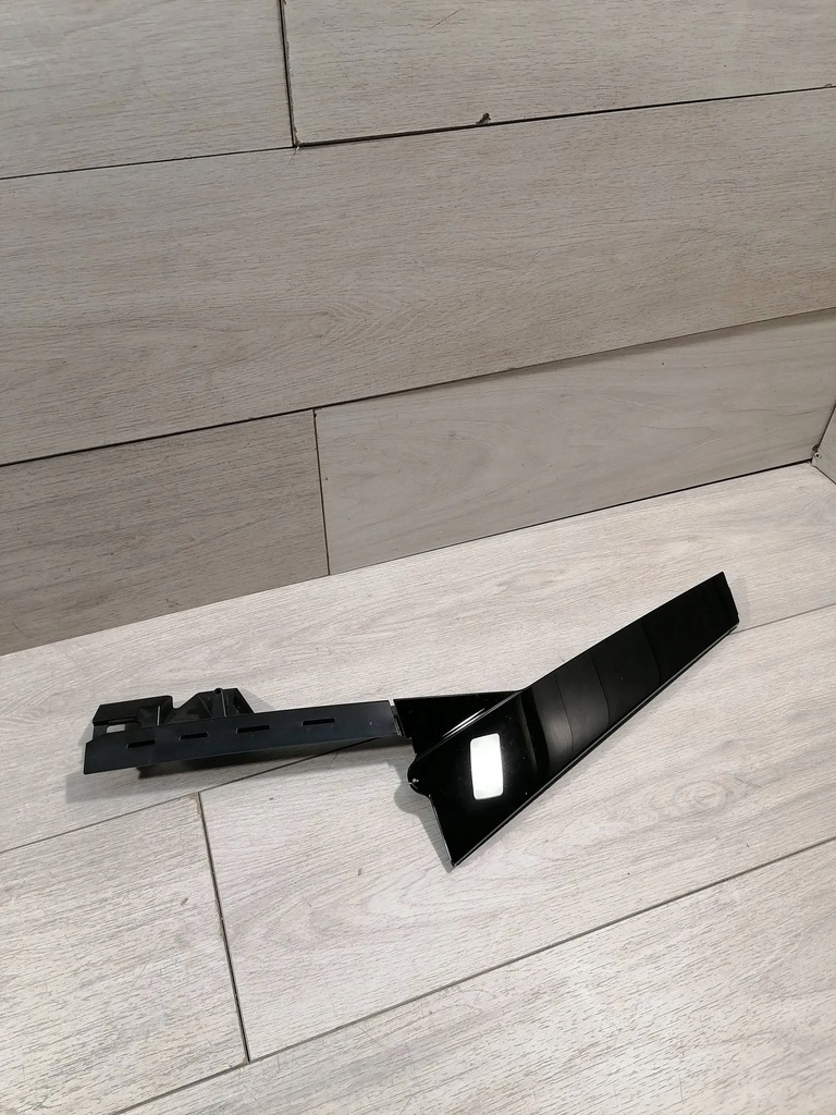 фото №1, Macan молдинг двері лівий задня 95b853589f