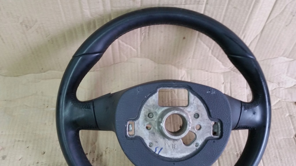 фото №8, Воздуховод кожа многофункциональный vw tiguan 5n lift 1t0419091ac