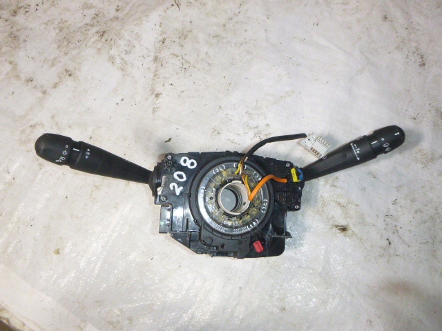 фото №1, Peugeot 208 переключатель комбинированный лента