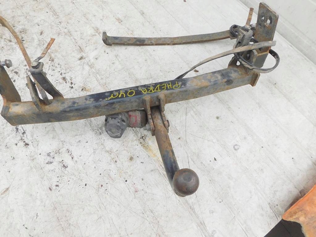 фото №4, Lancia phedra 2004r hak буксирувальний