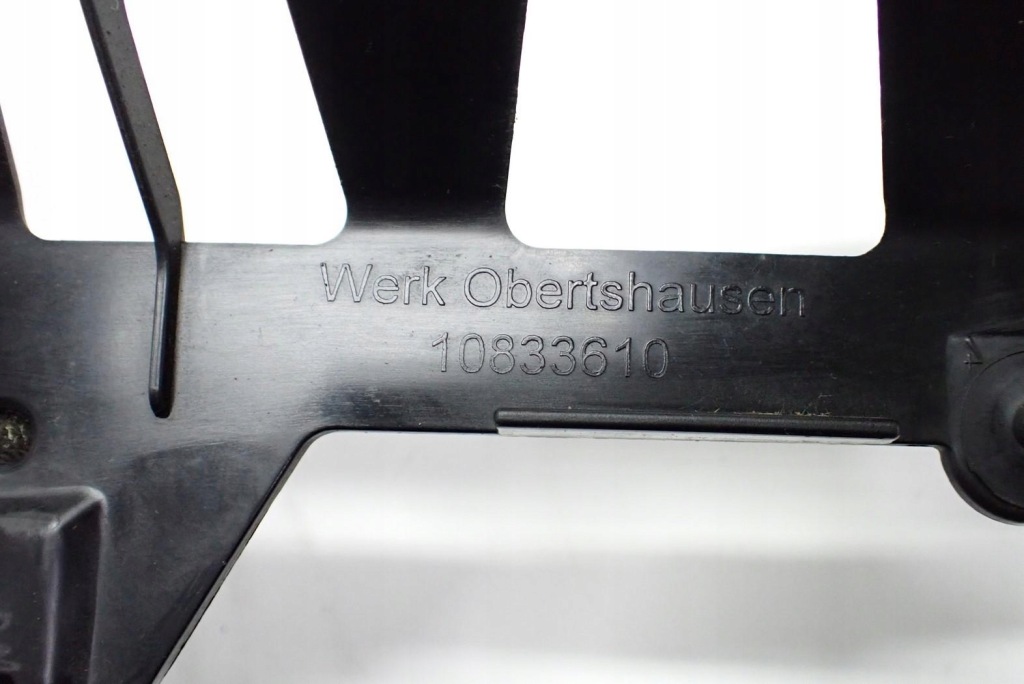 фото №8, Направляющая кронштейн бампера задняя 7371712 bmw 1 f20 15r