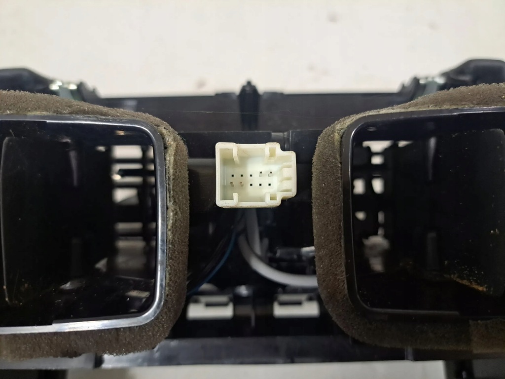 фото №8, Bmw 7 g11 g12 2016 туннели средний