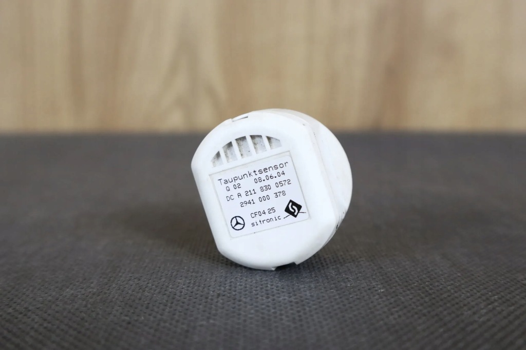 фото №1, Mercedes slk r171 датчик температуры отопителя 2118300572