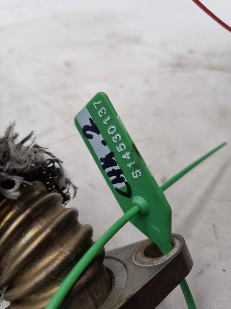 фото №8, Клапан egr дроссельная заслонка 147101246r mercedes w177 w118 citan 1.5dci