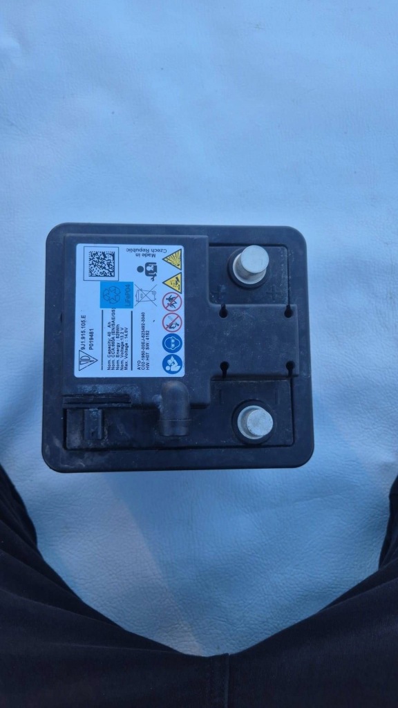 фото №1, Акумулятор porsche taycan 9j1915105e справний