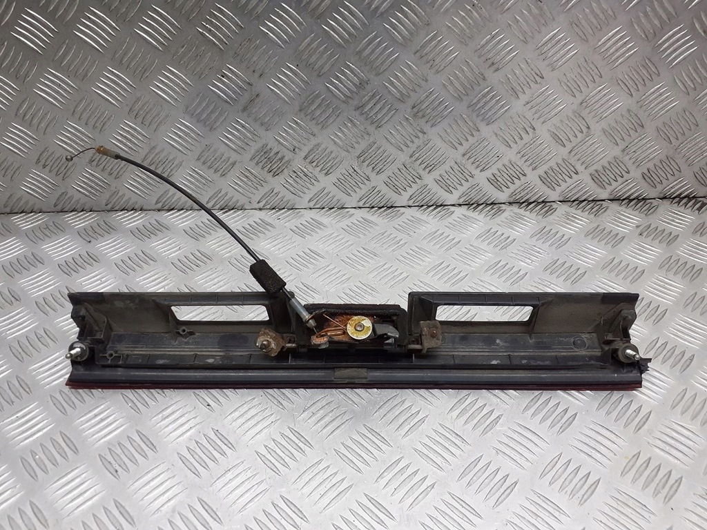 фото №3, Свет стоп-сигнал toyota previa ii