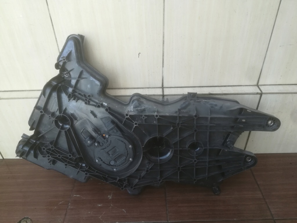 Купить Бак adblue mercedes vito 447 оригинальный номер