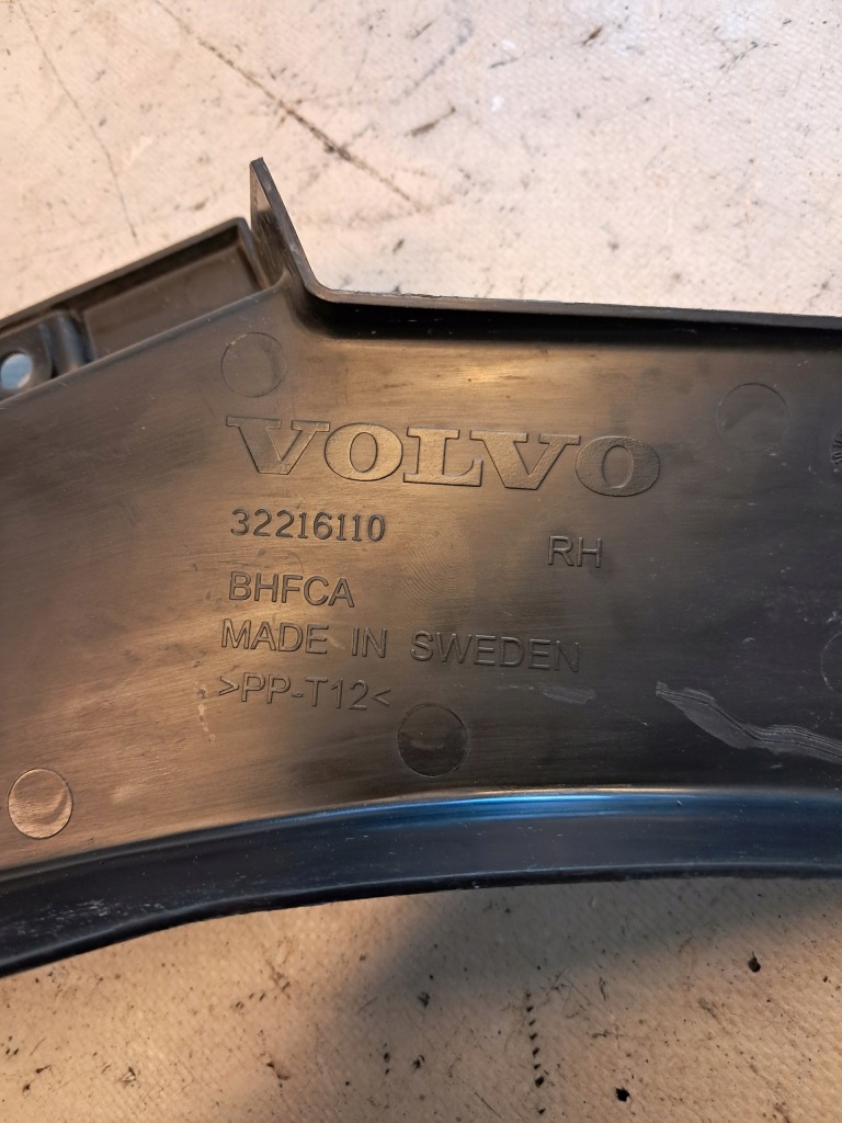 фото №9, Захист крила права перед volvo xc60 ii гібрид 32216110