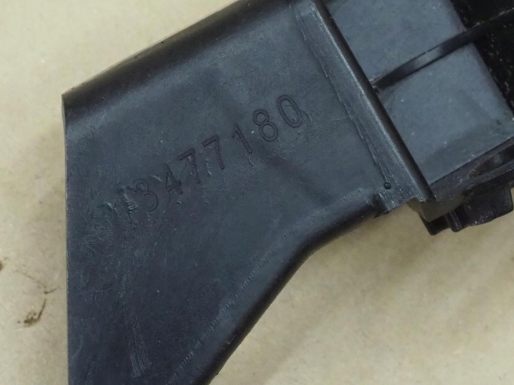 фото №9, Opel crossland x направляющая бампера левый перед 13477180