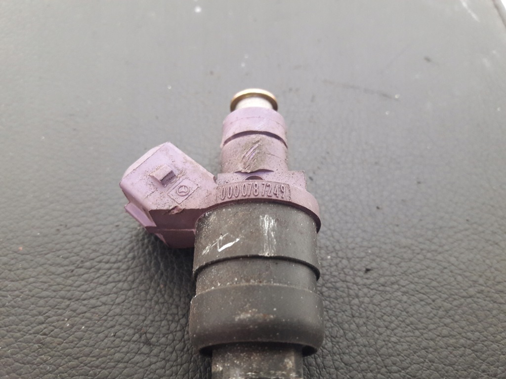 Форсунка 0000787249 w203 в Украине