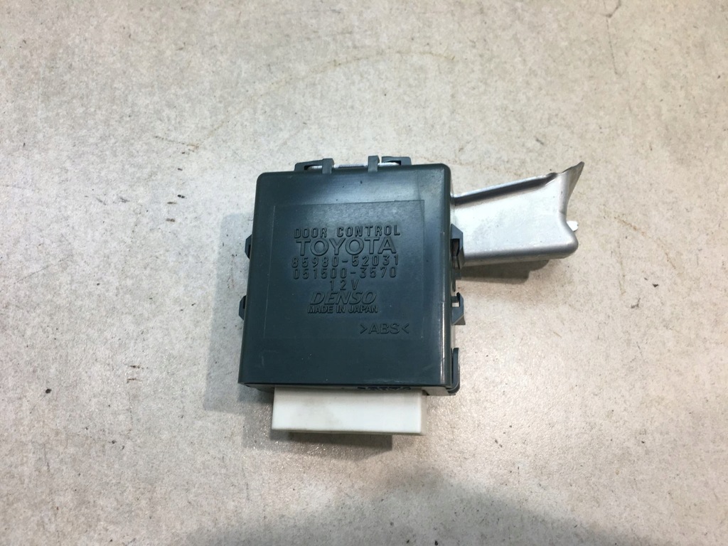 фото №1, Модуль центрального замка yaris i 85980-52031