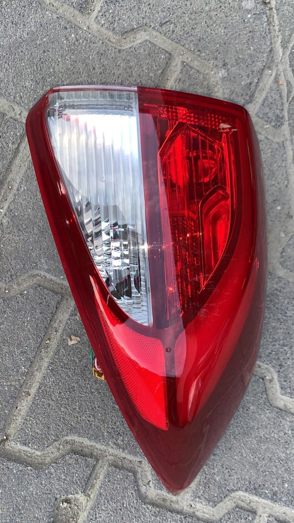 фото №1, Hyundai tucson 2016- лампа задня задня права