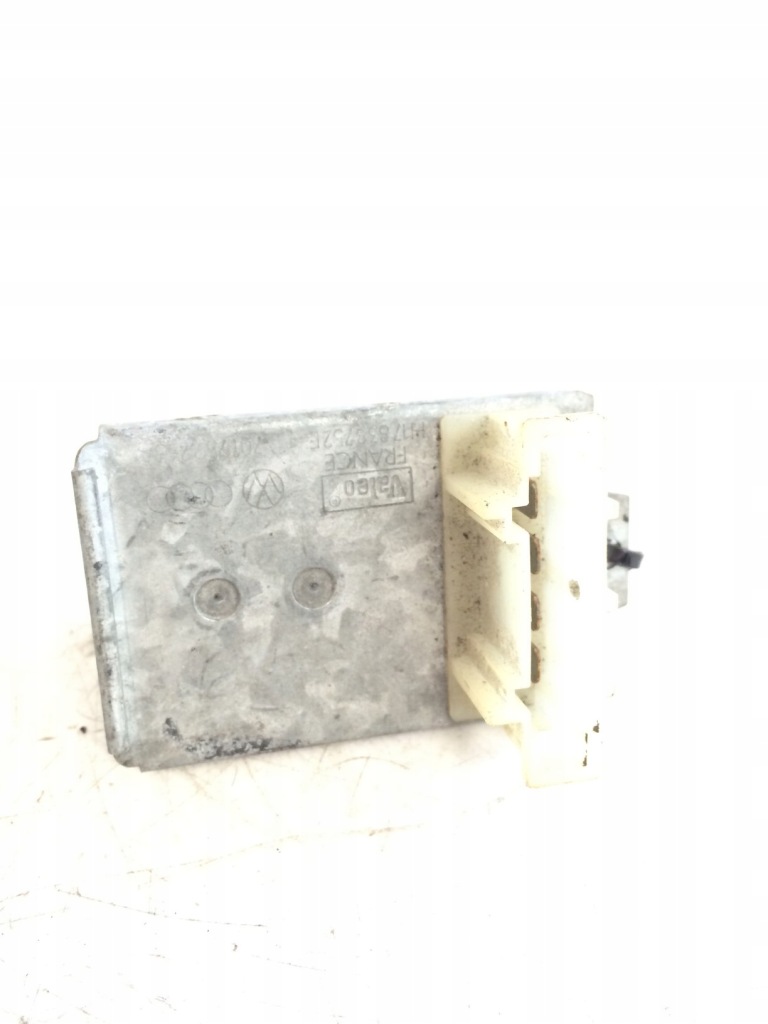 фото №2, Резистор вентилятор volkswagen passat b3/b4