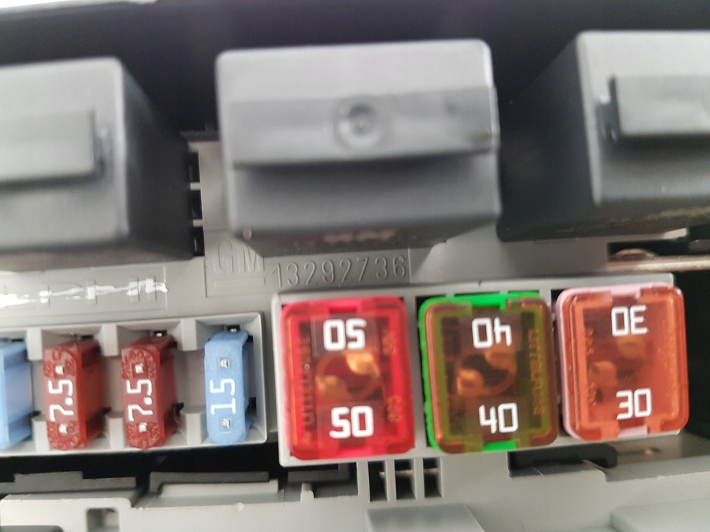 фото №7, Opel meriva b 1.4 turbo корпус коробка запобіжників bsi