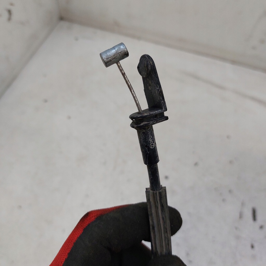 фото №15, Ford focus ii 2 замок дверь правый перед 6pin + ручка 3m5ar21812ak