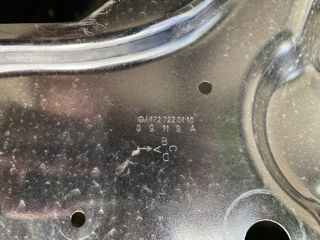 Mercedes 172 slk дверь левая перед 1727220110 оригинал в Украине