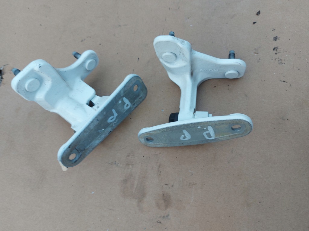 фото №3, Петли дверь правый перед mercedes glk