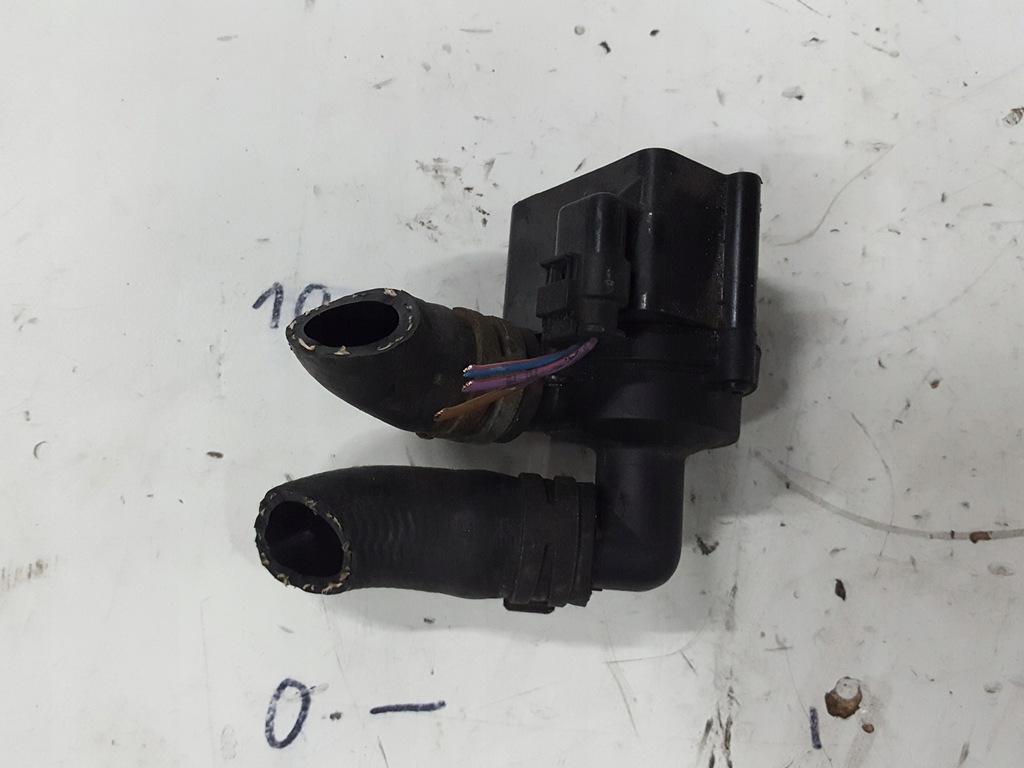 фото №1, Audi a3 8p lift 08r- 2.0 tdi cba помпа wody