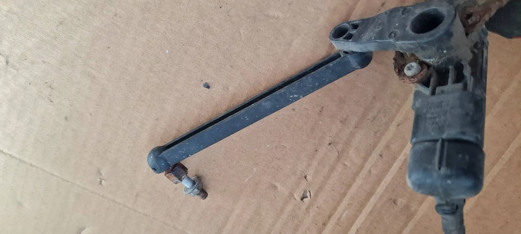 фото №8, Sq5 q5 80a датчик выравнивание лампа света правый задняя 80a907504