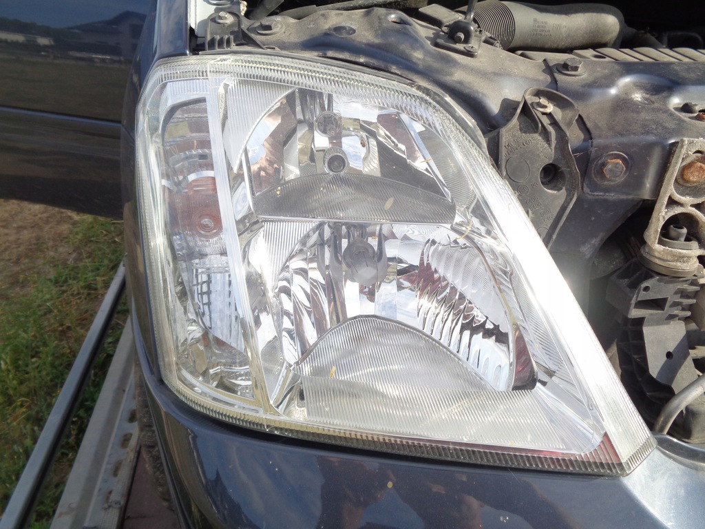 фото №1, Opel meriva a lift лампа права valeo