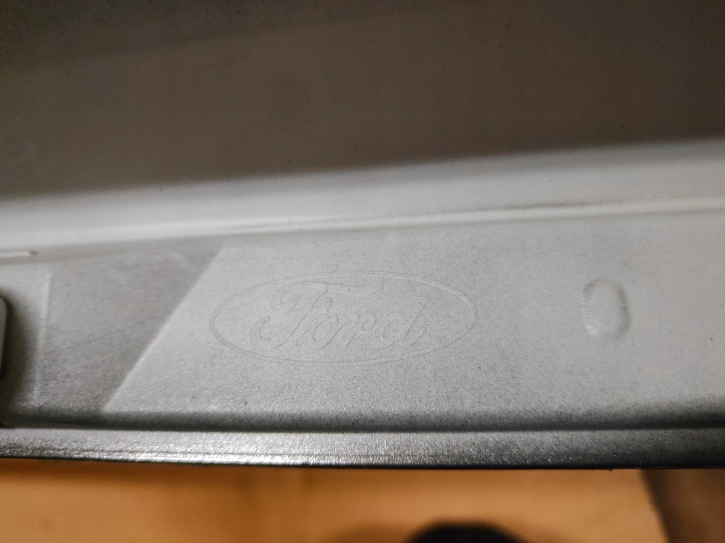 Порог молдинг порог хром ford focus mk4 vignale правая оригинал . Киев