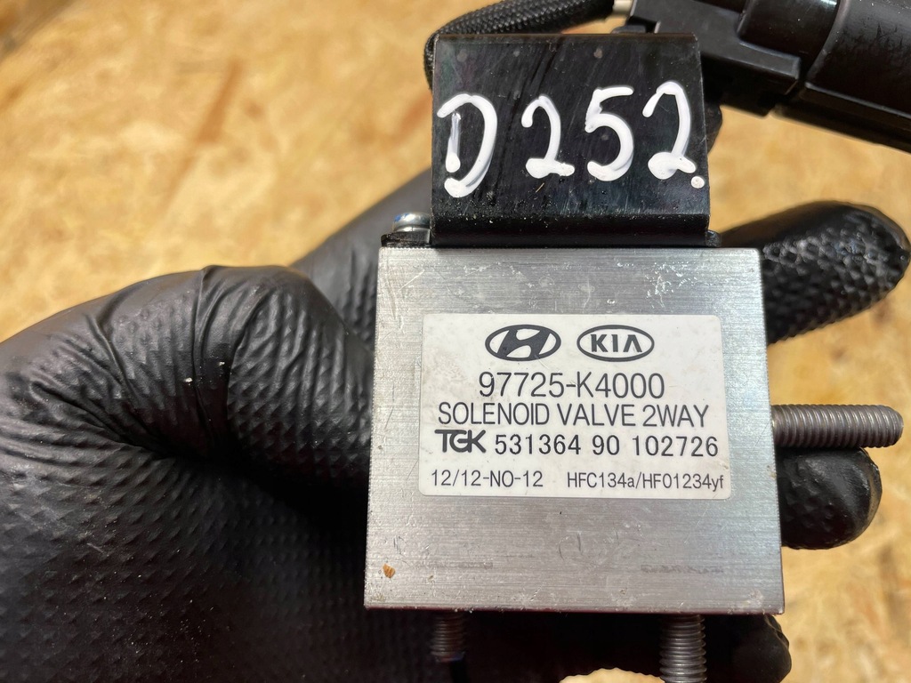 фото №8, Клапан расширительный кондиционера hyundai kona kia niro i ev 97725-k4000