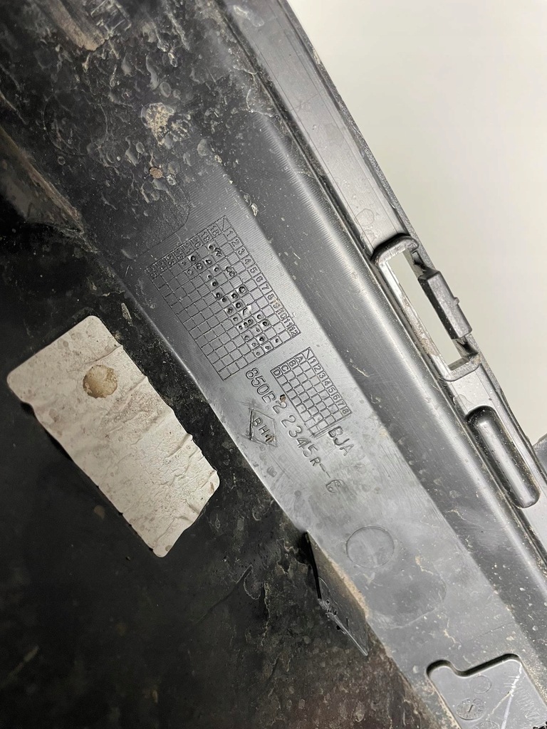 фото №3, Спойлер dół бампер задня задній renault clio v 5 pdc