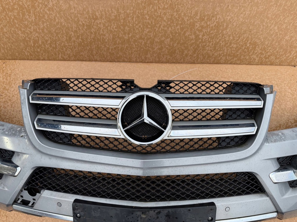 Бампер mercedes gl x164 w164 рестайлинг  2009-2012 оригинал комплект демонтаж Недорого