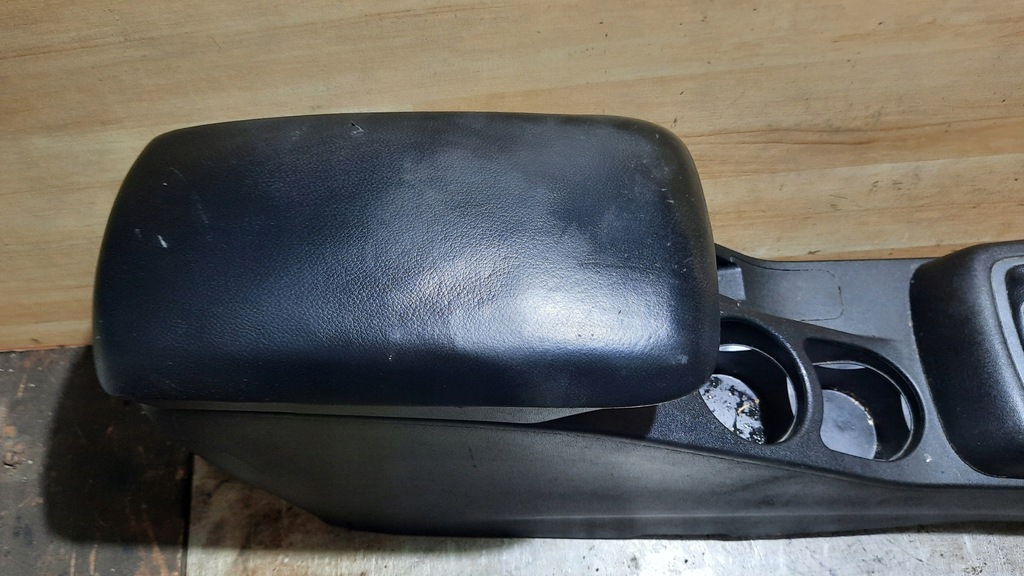 фото №8, Підлокітник тунель kia ceed i 07r