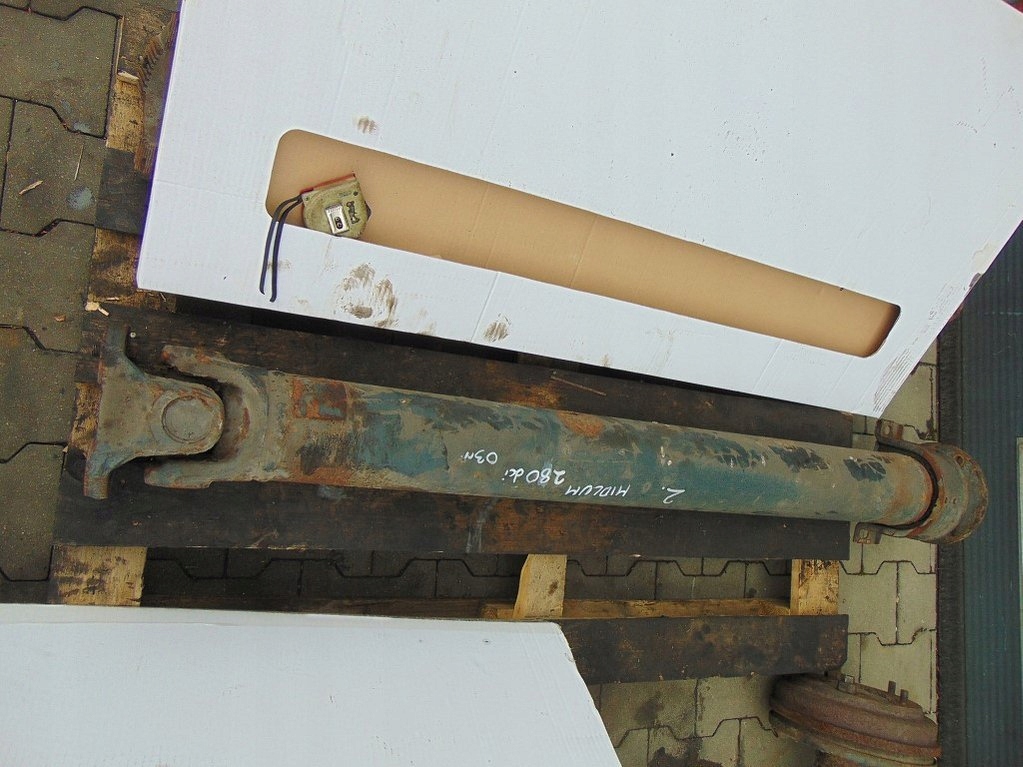 фото №1, Renault midlum 280dci 03r wał привідний 134cm