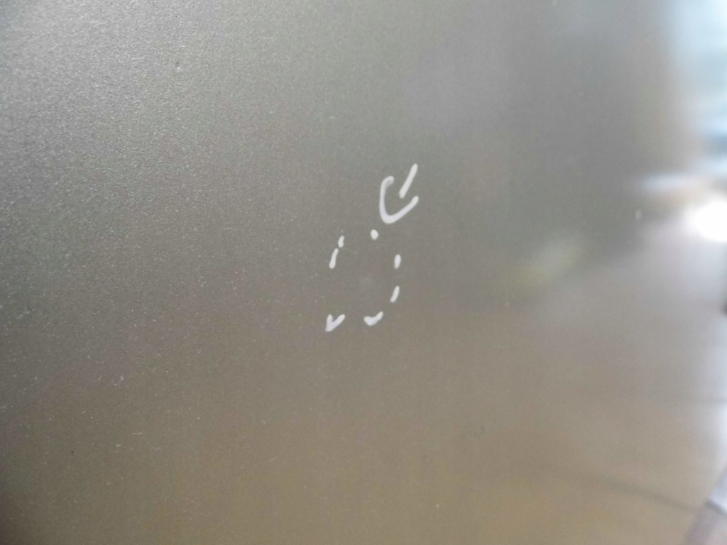 Mazda 3 1.6b 03' sed капот перед передняя с Разборки