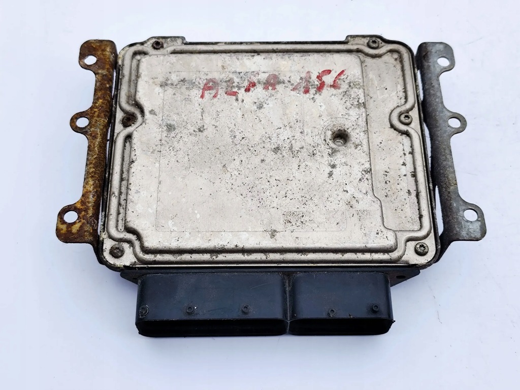 фото №2, Alfa romeo 156 блок управления бортовой компьютер двигателя 55188112