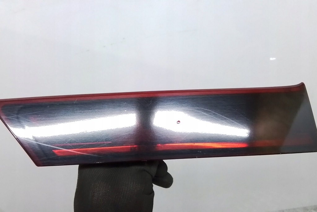 фото №9, Ліва лампа кришки багажника volvo s90 ii 31656777 2.0l бензиновий 187kw 2018