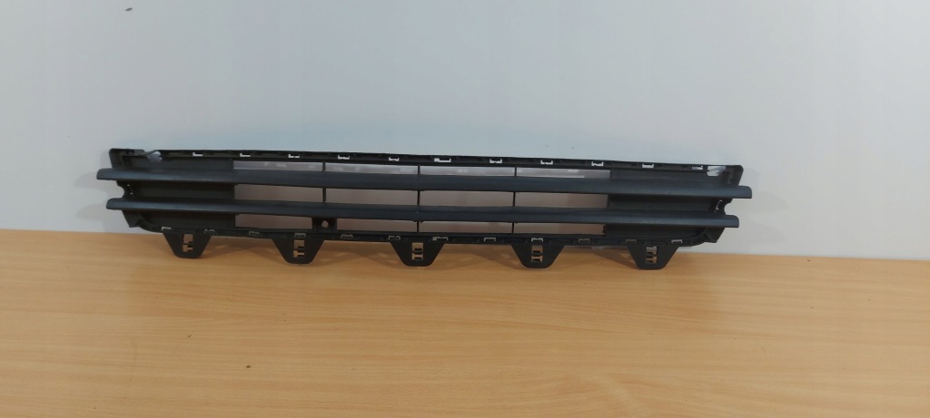 фото №1, Opel meriva a решётка бампера перед средняя нижняя