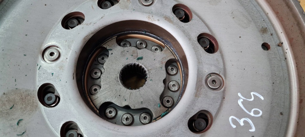 фото №7, A4 b9 8w lift колесо сцепление двухмассовый 2.0 tfsi 0ck105317af a5 8w