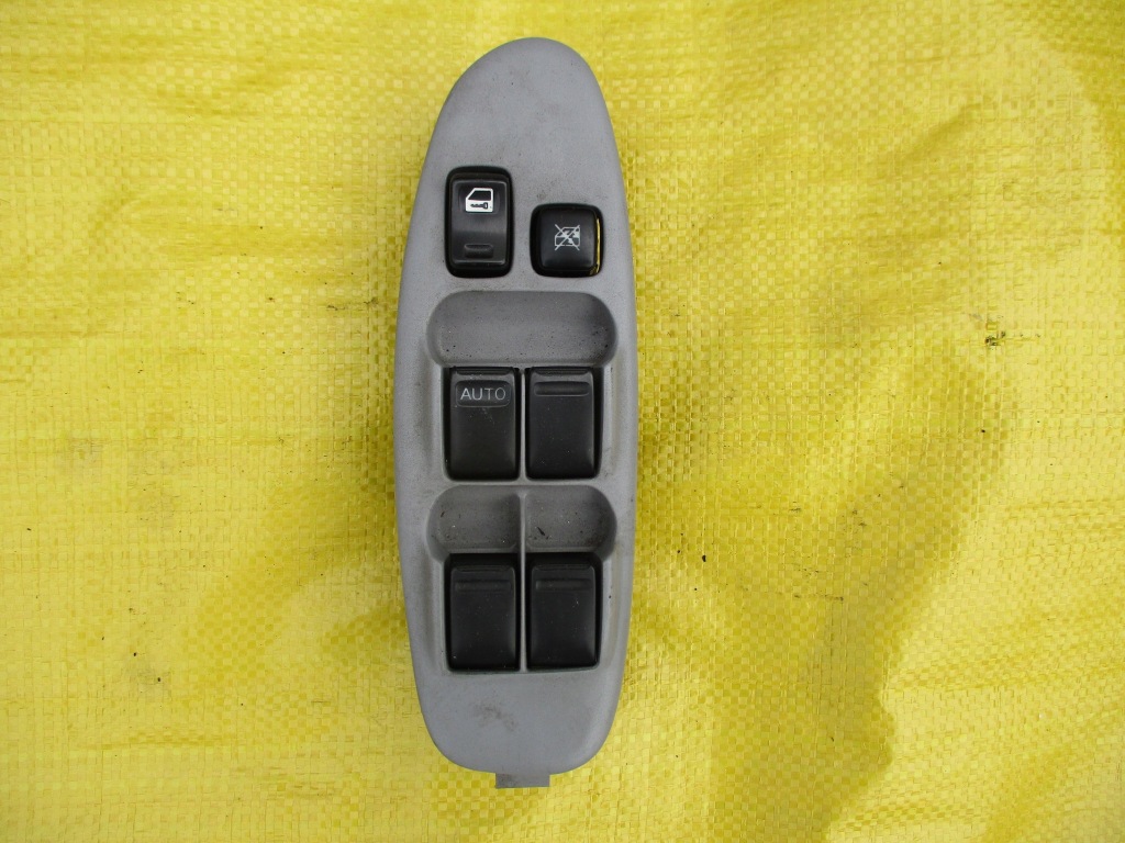 фото №1, Nissan almera tino панель перемикач вікон