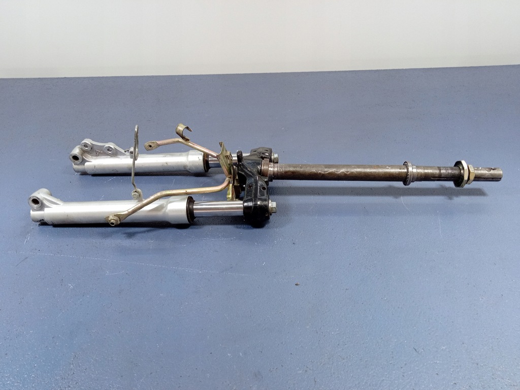 фото №1, Peugeot v-click амортизатор перед з полиця widelca